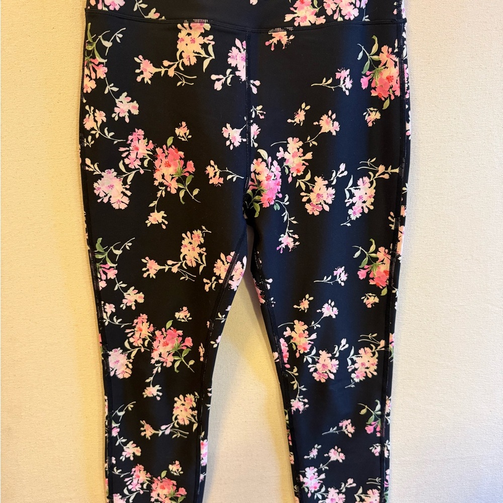 LoveShackFancy Black and Pink Floral Leggings - Picture 4 of 10